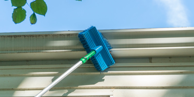 Roof & Gutter Cleaning in Manhattan, Kansas